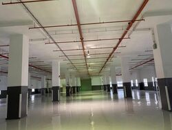 Bth Centre (D19), Warehouse #458206261